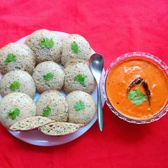 A picture of Bajra Atta And Semolina Idly With Delicious Chutney.