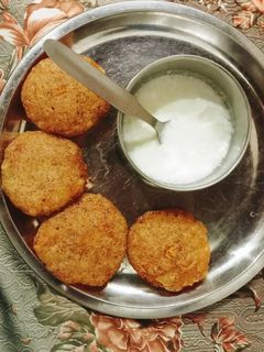 साबूदाना कटलेट (Sabudana cutlet recipe in Hindi) रेसिपी मुख्य फोटो