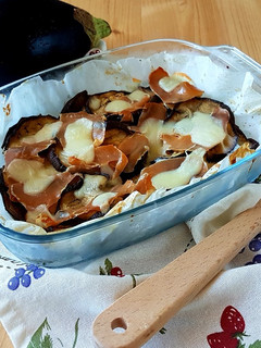 Foto di Melanzane al forno con scamorza e prosciutto crudo