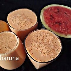 A picture of Melon mango shake.