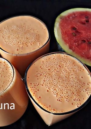 A picture of Melon mango shake.