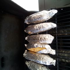 A picture of Grilled corn on the cob.