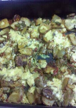 A picture of Miles of Roasted potatoes.