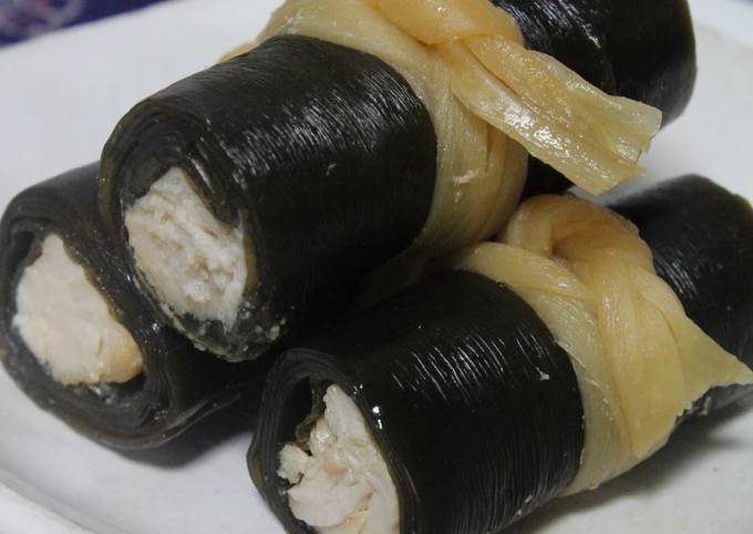 Kombu Rolls with Chicken Breast in a Pressure Cooker