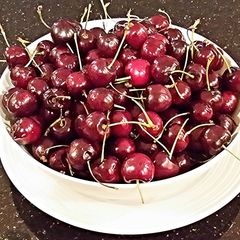 A picture of Fresh Cherrie Juice.