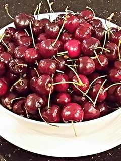 A picture of Fresh Cherrie Juice.
