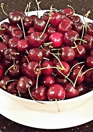 A picture of Fresh Cherrie Juice.