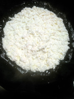 A picture of Homemade farmers cheese.