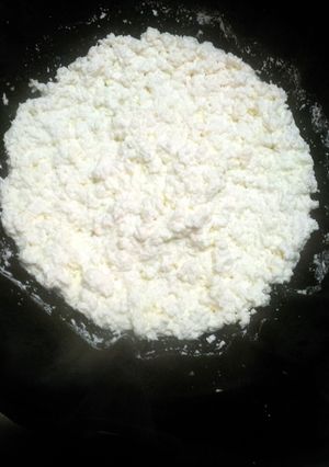 A picture of Homemade farmers cheese.
