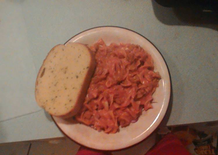 Spicy creamy hamburger stroganoff