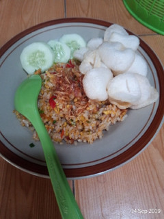 Foto resep Nasi goreng kampung sederhana