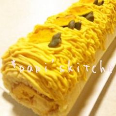 A picture of Halloween Kabocha Squash Roll Cake.