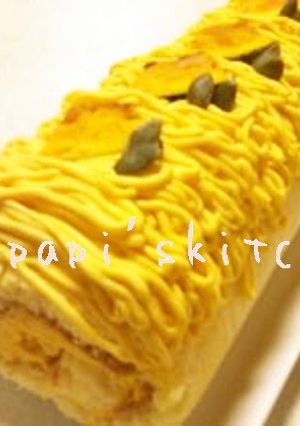 A picture of Halloween Kabocha Squash Roll Cake.
