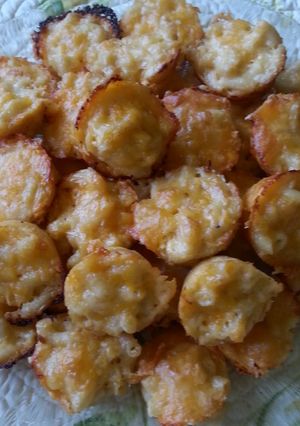 A picture of Homemade Mac & Cheese Bites.