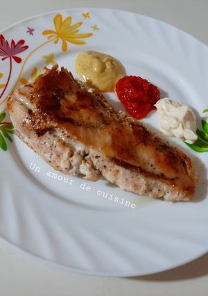 Une photo de Blanc de poulet poêlée 🍴