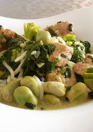 Une photo de Curry de mignon de porc au lait de coco et ses légumes