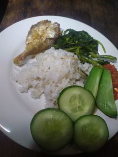 Foto resep Nasi Liwet Rice Cooker