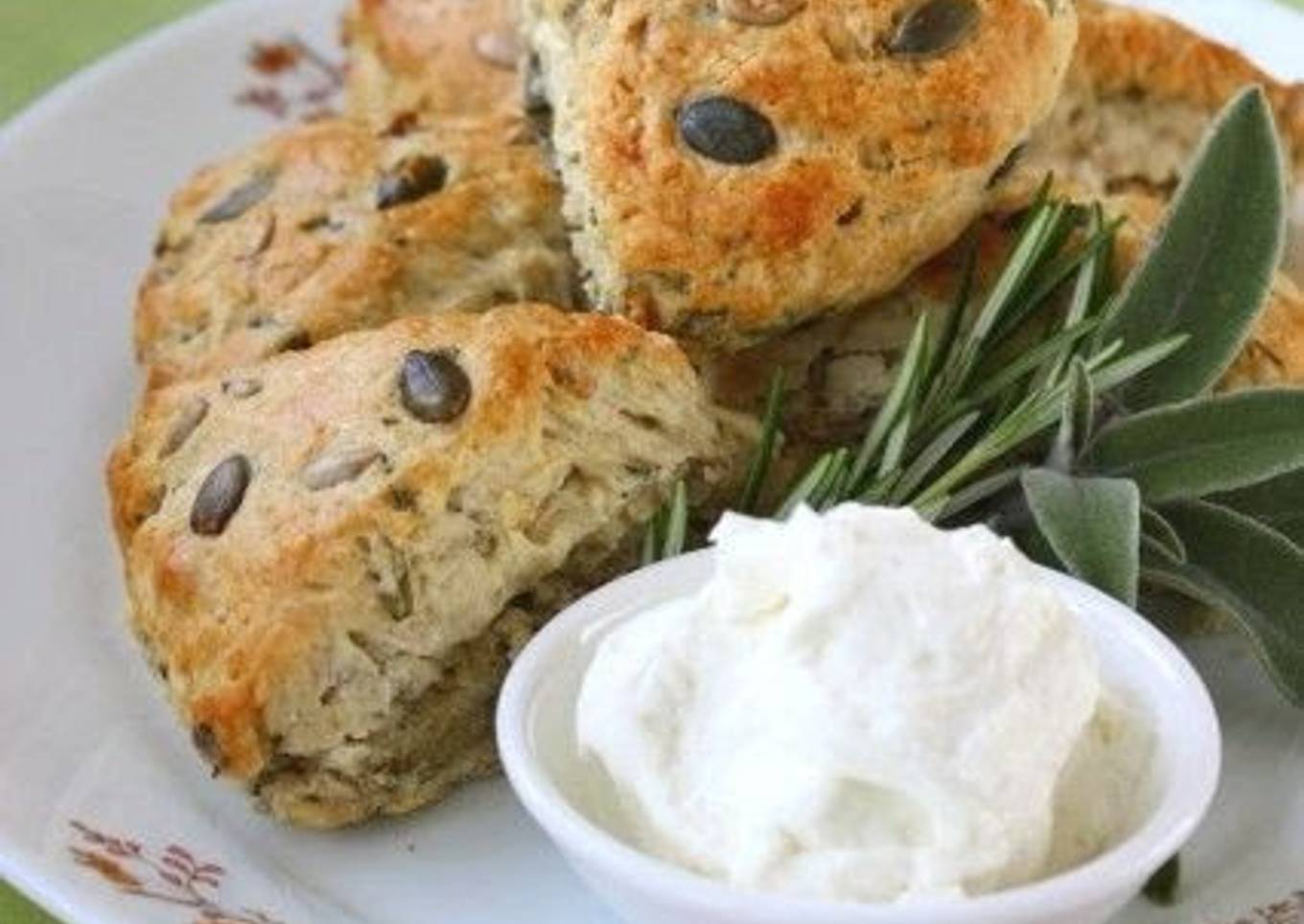 Mixed Herbs & Seeds Scones