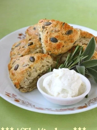 Easy Steps to Make|Recipe} Mixed Herbs &amp; Seeds Scones Anti-Fail