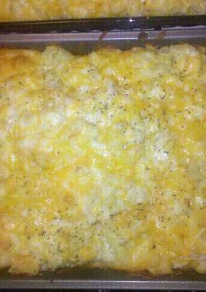 A picture of Miles of Mac&Cheese.
