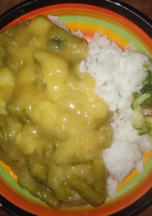 A picture of Vegetarian green beans stew.