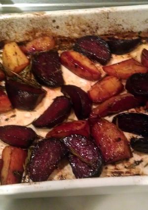 A picture of Micca's roasted potatos and beetroot.