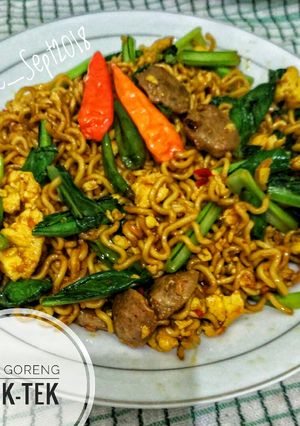 Foto resep Mie Goreng Tek-tek 🍝