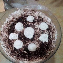 A picture of Italian Tiramisu Cake.