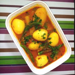 A picture of Anday aloo ka salan.