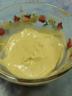 A picture of Honey And Mustard Dip.