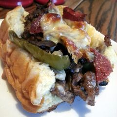 A picture of Steak Bomb.