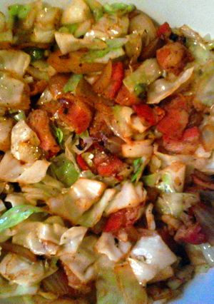A picture of fried cabbage.