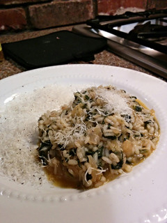 A picture of Spinach paprika risotto.