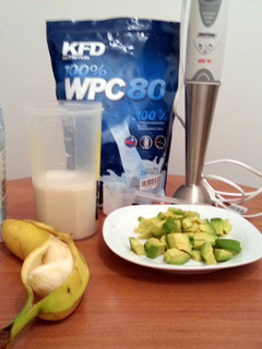 A picture of Healthy avocado-banana shake.