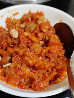 गाजर का हलवा (Gajar ka Halwa recipe in hindi) रेसिपी मुख्य फोटो