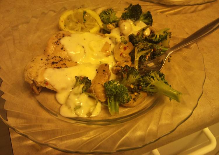 Steps to Prepare Award-winning Chicken and Lemon-Broccoli Alfredo *