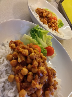 A picture of Chickpea Curry.