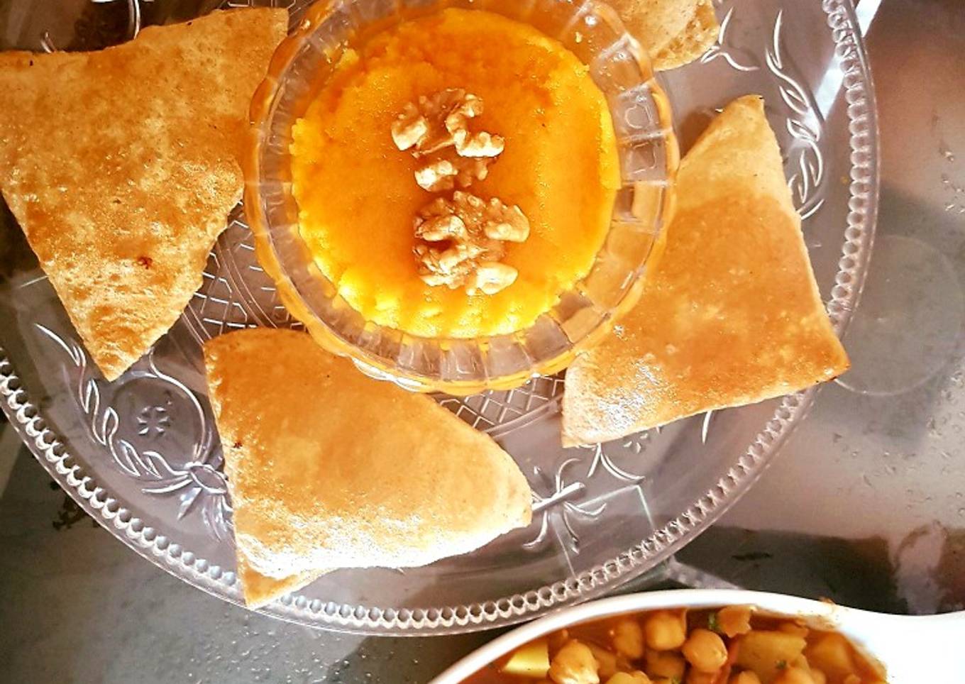 Halwa puri
