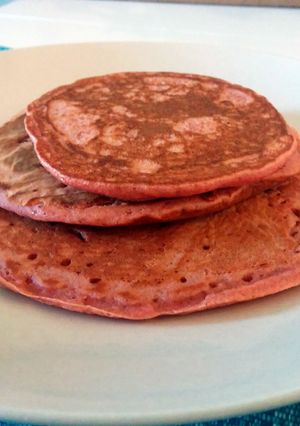 A picture of Pink (Beetroot) Pancakes.