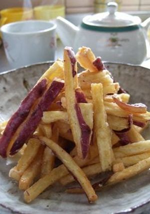 A picture of My Ultimate Favorite! Ginger-Flavored, Sugar-Coated Sweet Potato Sticks (Kenpi).