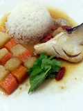 LG POACHED SALMON WITH POTATO AND CARROT IN ESSENCE OF CHICKEN BROTH
