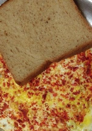 A picture of The 2-minute spicy omelette!.