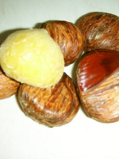 A picture of How to Peel and Boil Chestnuts Using a Pressure Cooker.