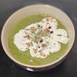 Velouté de Pourpieret sa chantilly au chèvre frais et huile de noisette