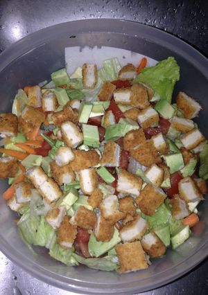 A picture of Chicken Nugget Salad.