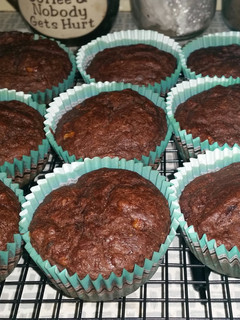 A picture of Choclate babana bread cupcakes.