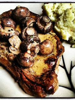 A picture of creamy mushroom parmesean pepper sauce..