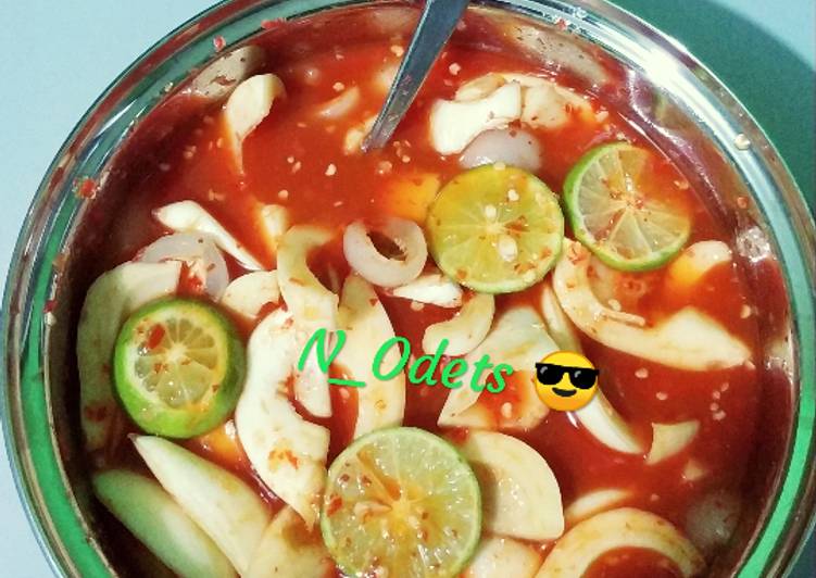 Asinan rujak satan (salak + rambutan)