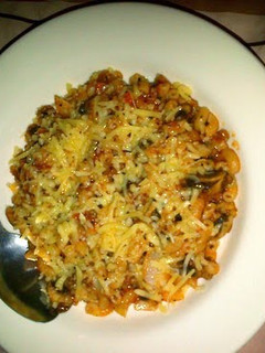 A picture of Macaroni Mushroom with Bolognese Sauce.