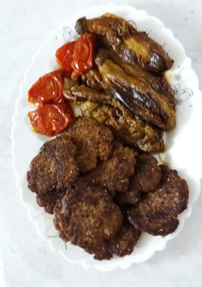 عکسی از دستور شامی و بادمجان